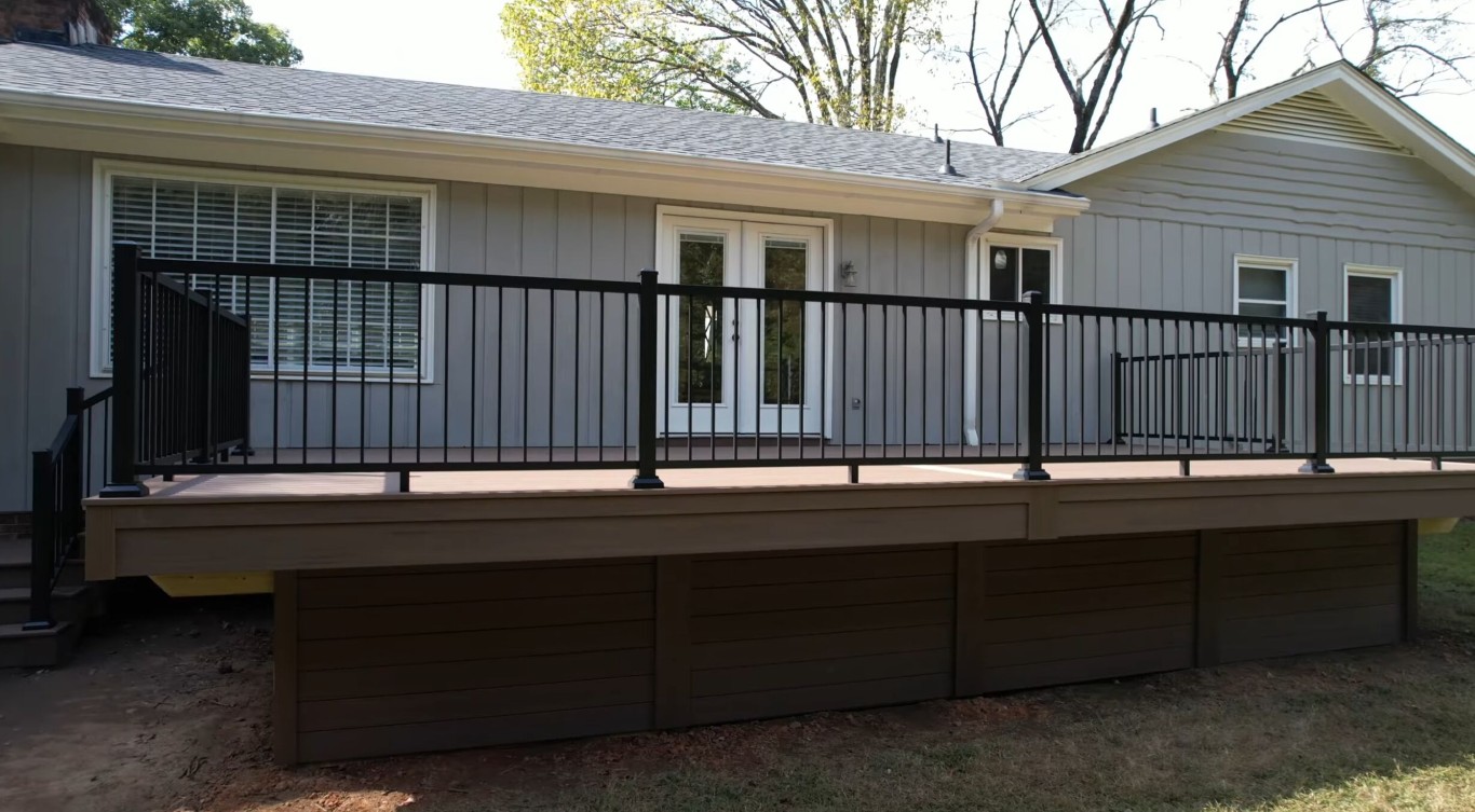 Custom deck design and installation in San Tan Valley